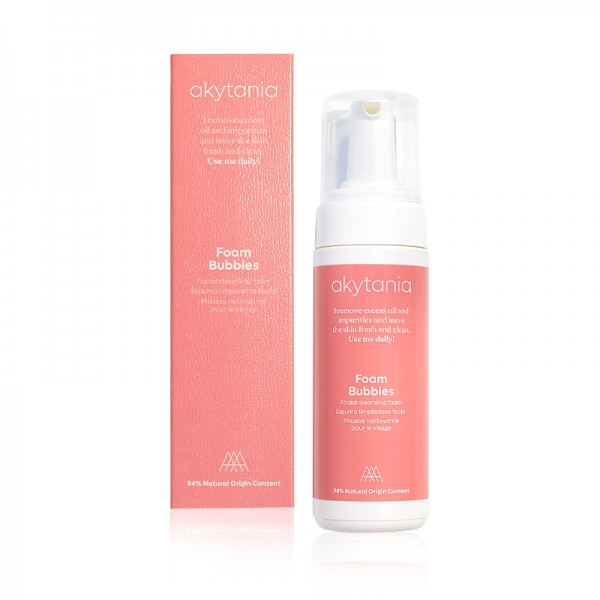 Gender-Free facial cleansing foam for daily use Foam Bubbles
